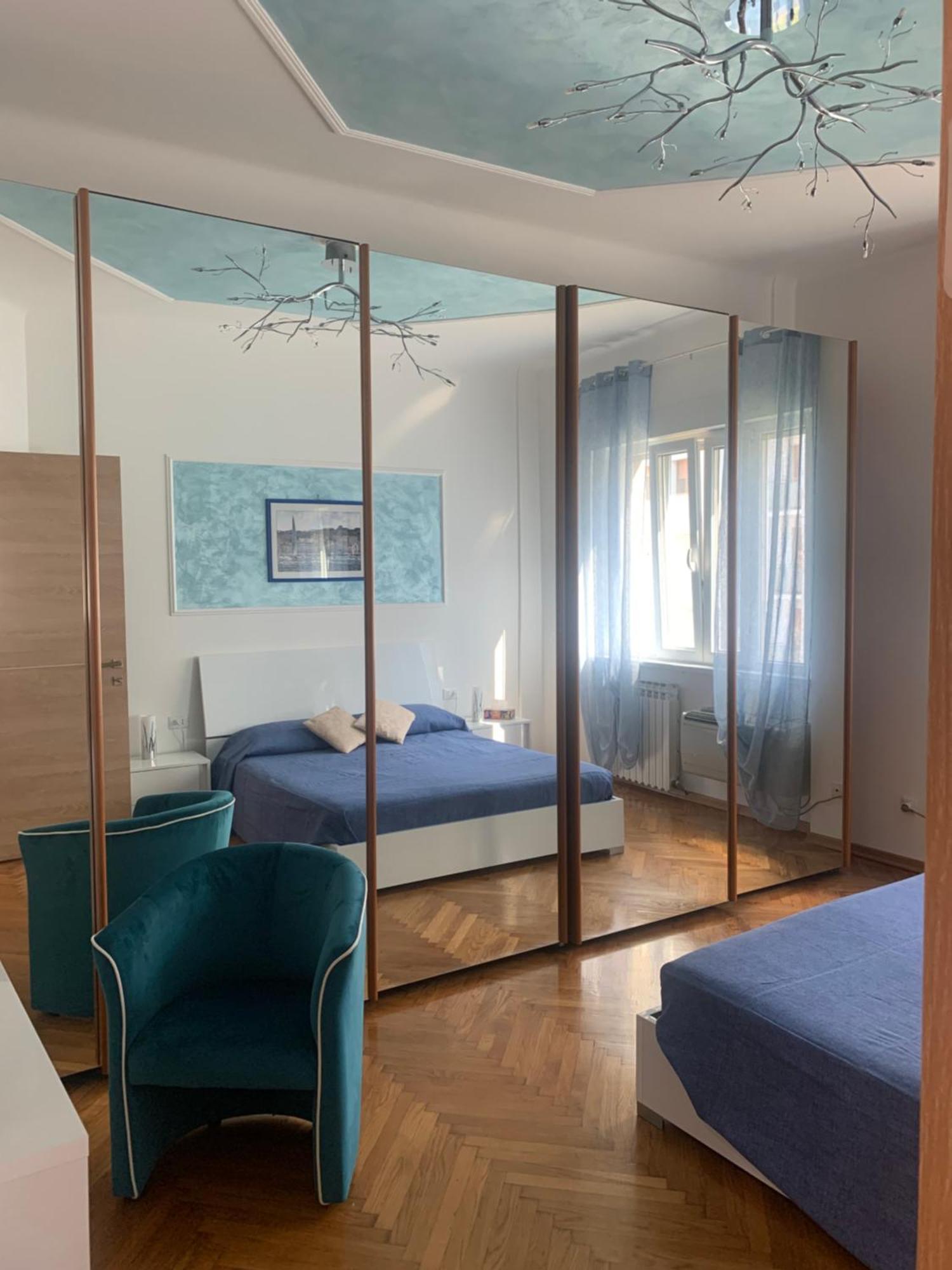 Solemare Rooms Trieste Ngoại thất bức ảnh