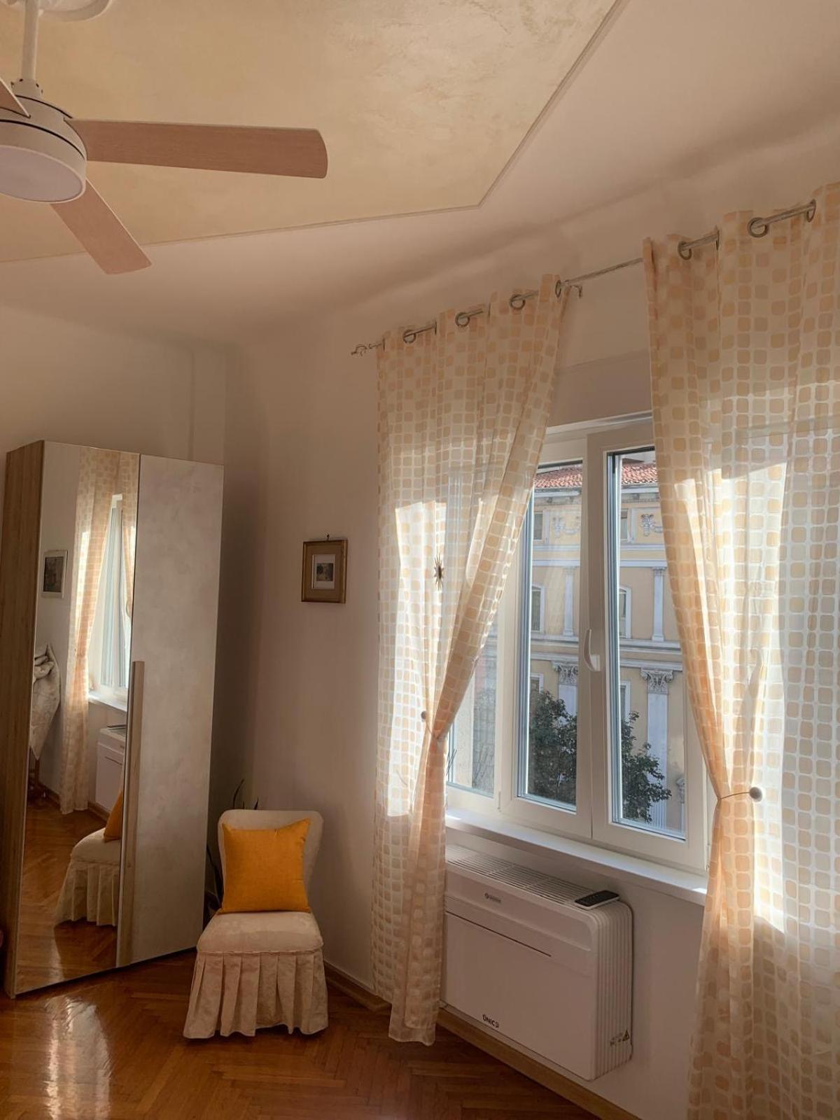 Solemare Rooms Trieste Ngoại thất bức ảnh